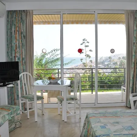 Studio Beach Front 公寓 *
